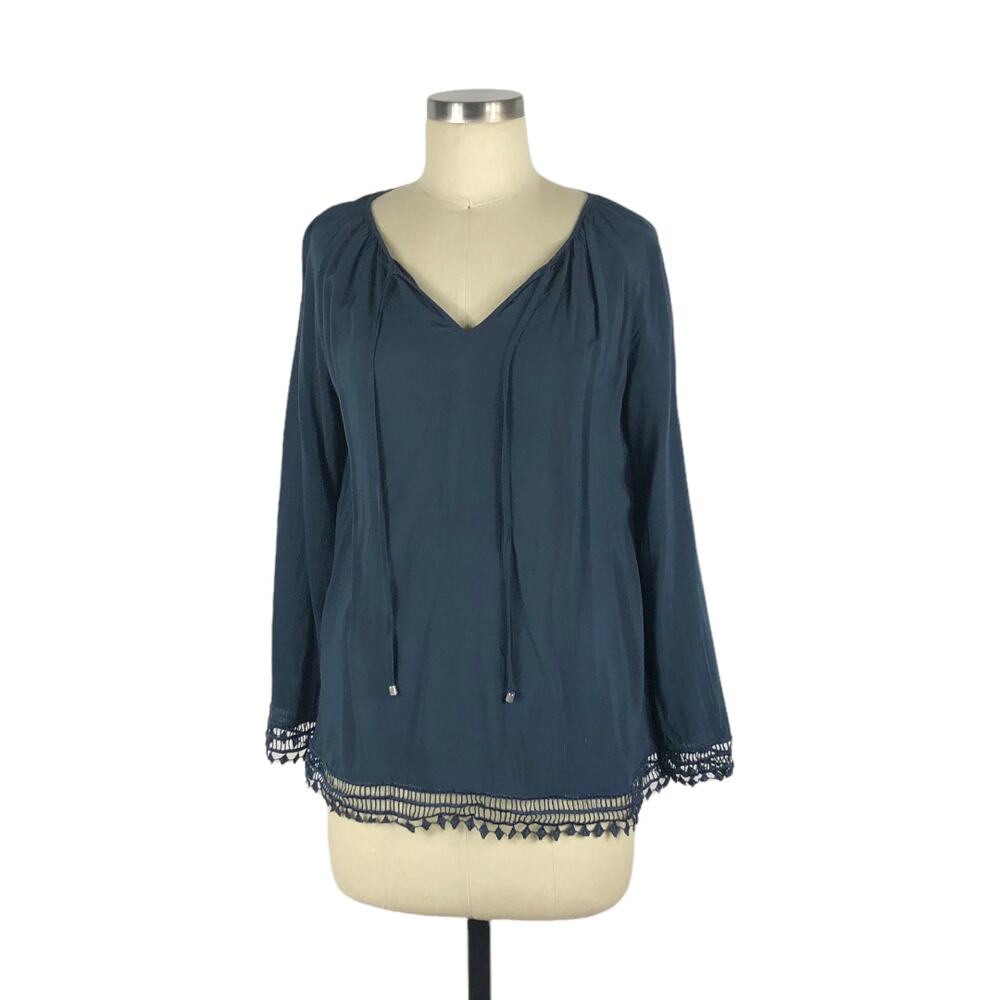 TART Navy Blue Embroidered Trim Popover Blouse Size XS Lightweight‎ Long Sleeve